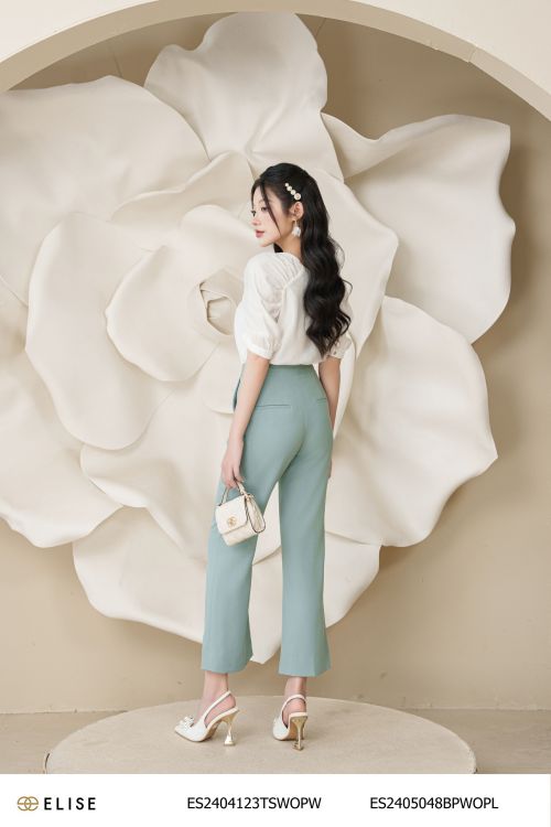 ÁO THÔ ĐŨI KẺ TRẮNG NHÚN VAI
