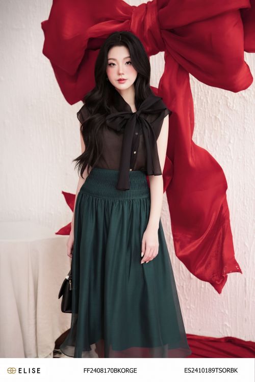 SM TƠ ĐEN CỔ LỆCH NƠ CỔ