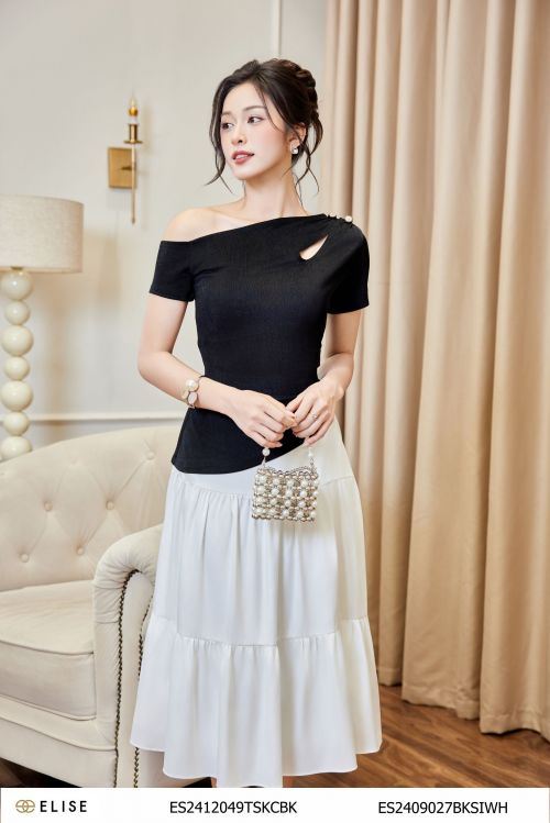 ÁO THUN ĐEN CỔ LỆCH NHÚN VAI