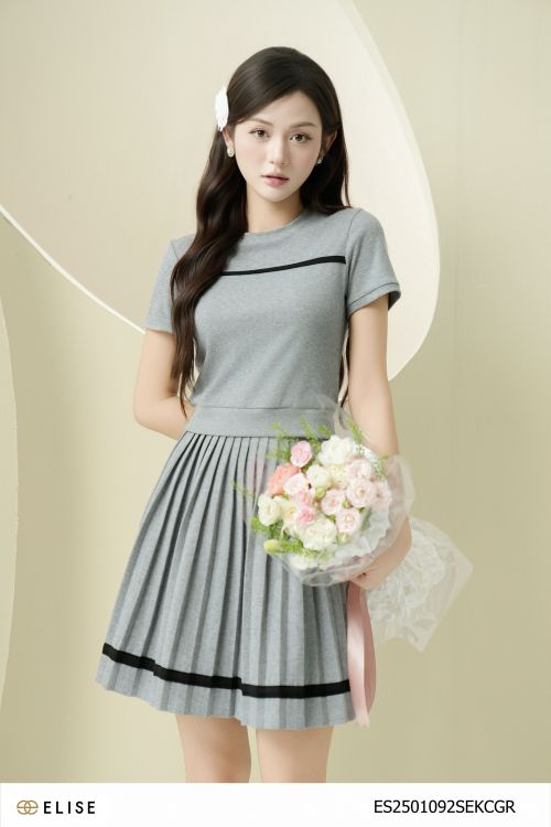 BỘ THUN MÀU GHI JUPE XẾP LY