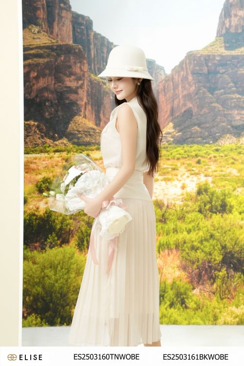 ÁO VOAN BE NHẠT BUỘC DÂY NƠ