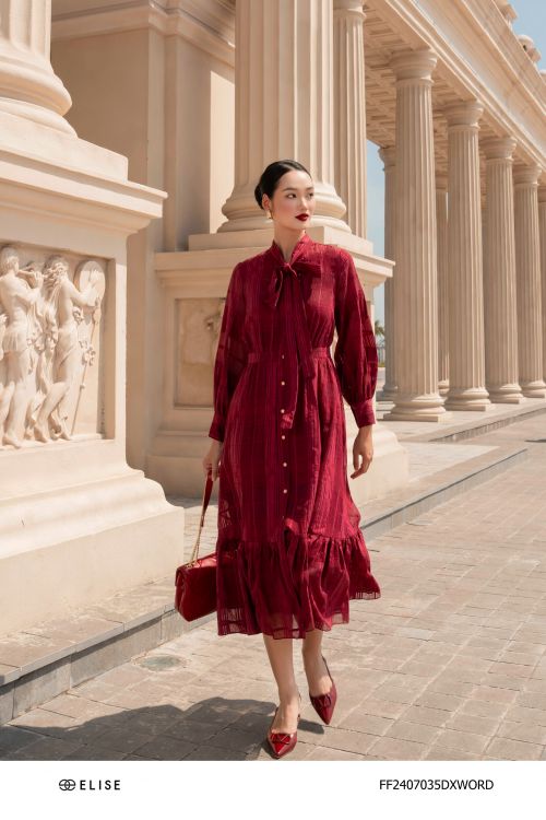 ĐẦM THÔ KẺ ĐỎ MẬN NƠ CỔ BÈO GẤU