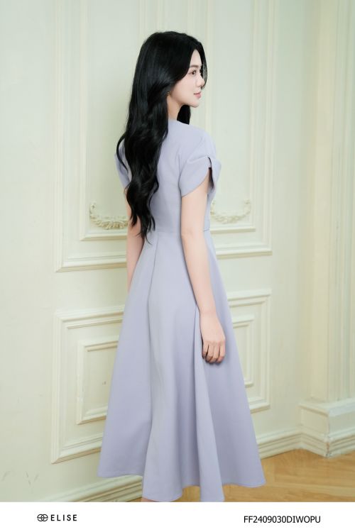 ĐẦM TÍM XÒE TAY XẺ CHỒNG