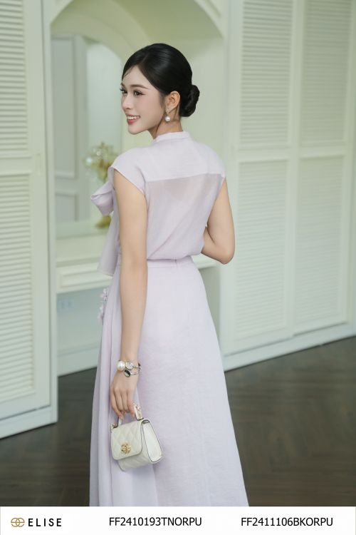 CV TƠ TÍM NHẠT TÚI ĐÍNH HOA