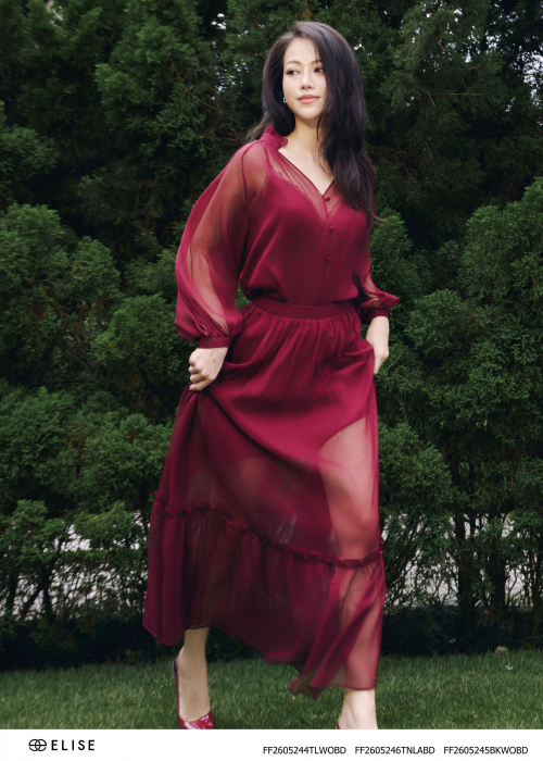 CV VOAN BURGUNDY XẾP NHÚN BÈO