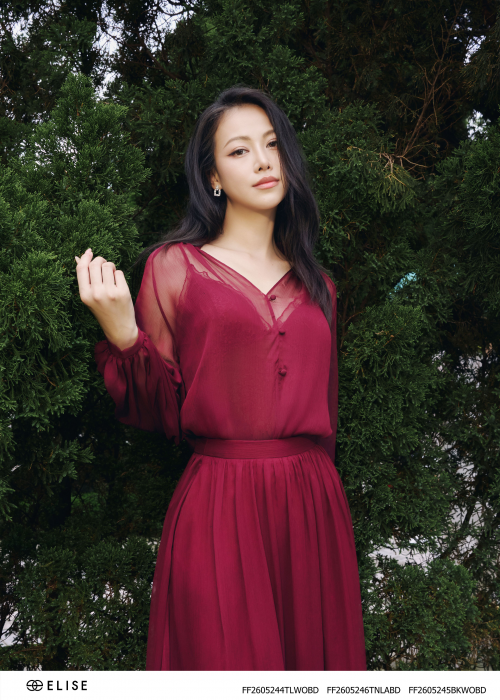 CV VOAN BURGUNDY XẾP NHÚN BÈO