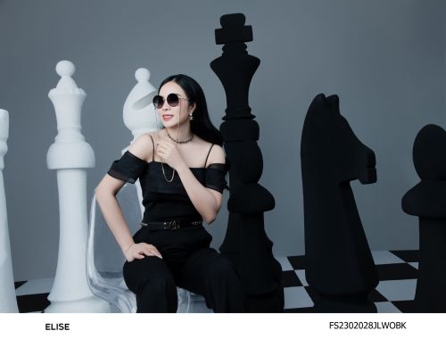JUMPSUIT DÀI ĐEN HỞ VAI PHỐI TƠ