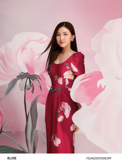 ĐẦM GẤM HOA NỀN HỒNG TÍM SÚP LY EO