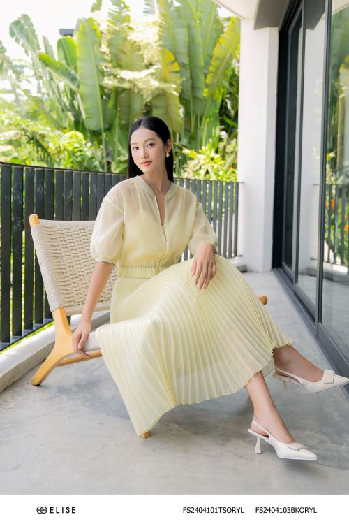 ÁO TƠ VÀNG VIỀN BO KIM TUYẾN