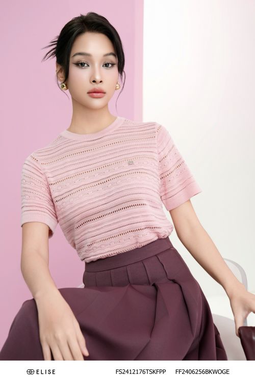 ÁO MONGTOGHI HỒNG CỔ TRÒN KẺ NGANG