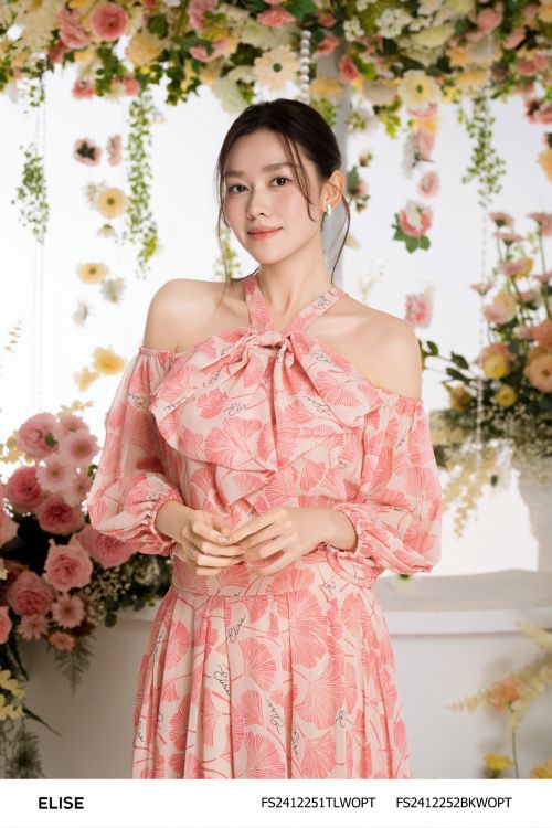 ÁO CHIFFON HOA GINKGO HỒNG HỞ VAI NƠ CỔ