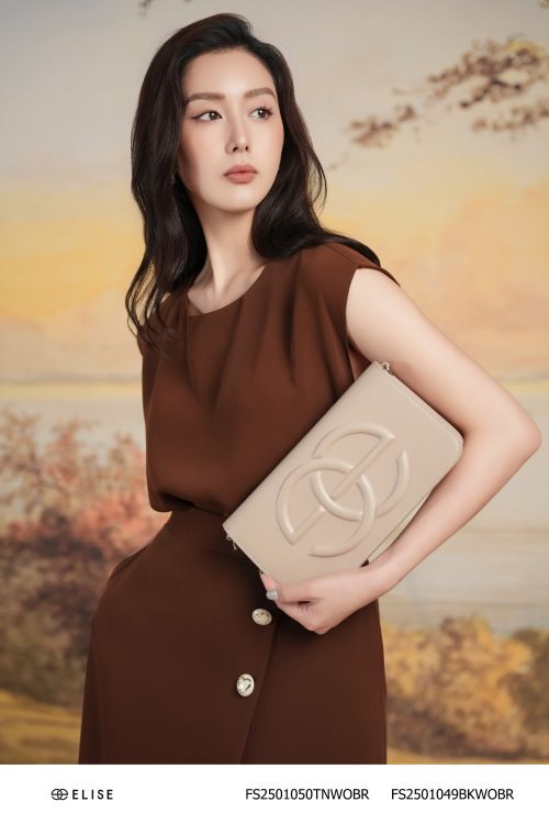 ÁO SÁT NÁCH NÂU ĐẤT ĐỔ SAU