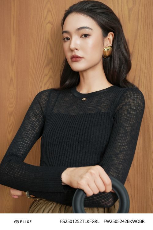 CHÂN VÁY JEANS GHI TÚI THÊU LOGO