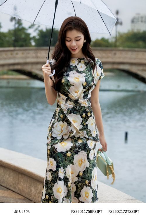 ÁO LỤA XANH HOA TRẮNG VẠT CHÉO BUỘC DÂY