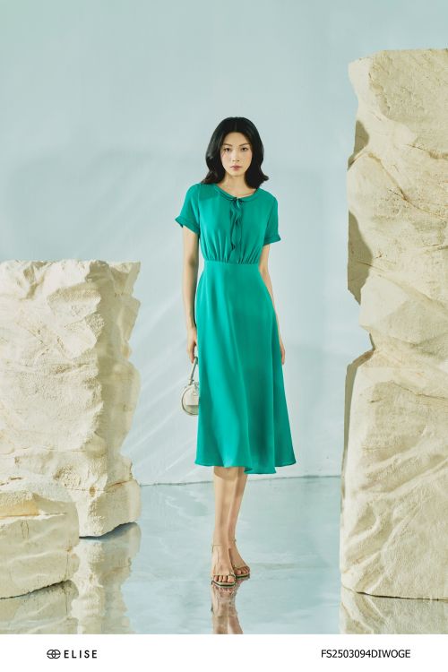 ĐẦM SẠN XANH LỤC BẢO VIỀN BÈO