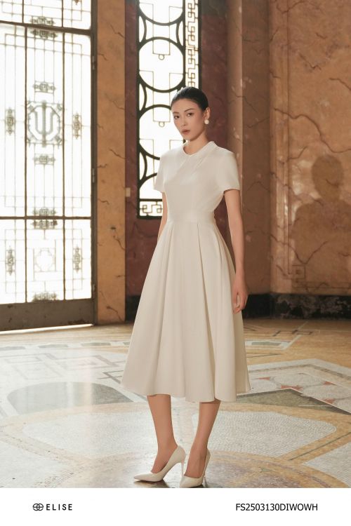ĐẦM TRẮNG CỔ LỤA CHÂN XẾP LY