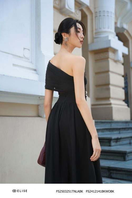 ÁO LƯỚI CHUN ĐEN VẠT PHỦ LỆCH VAI