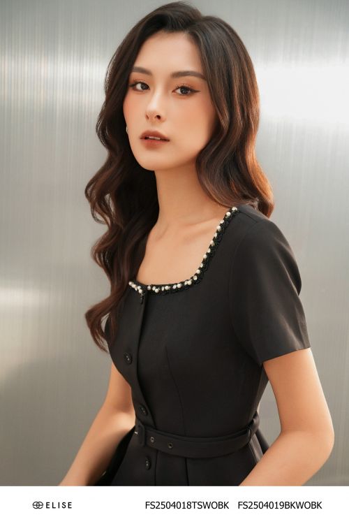 ÁO ĐEN PEPLUM GẤU ĐAI EO