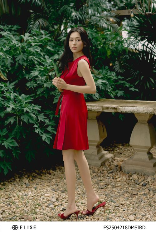 ĐẦM LỤA ĐỎ ĐẬM CAN XẾP LY