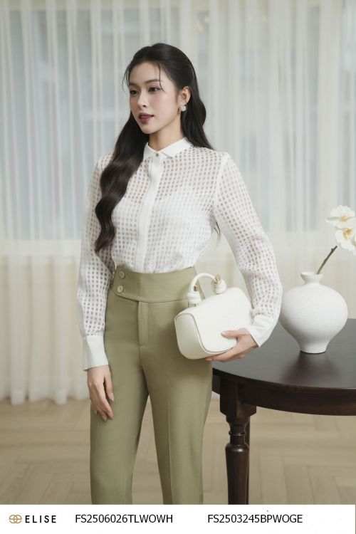 ÁO SM TRẮNG DÀI TAY CỔ TRỤ