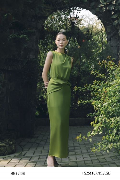 ĐẦM LỤA XANH LÁ XẾP NHÚN VAI XẺ SAU