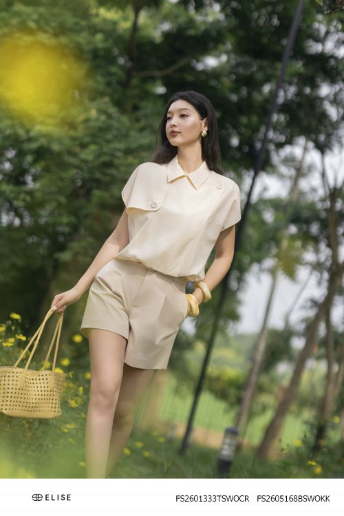 ÁO THÔ GIÓ KEM DIỄU CHỈ