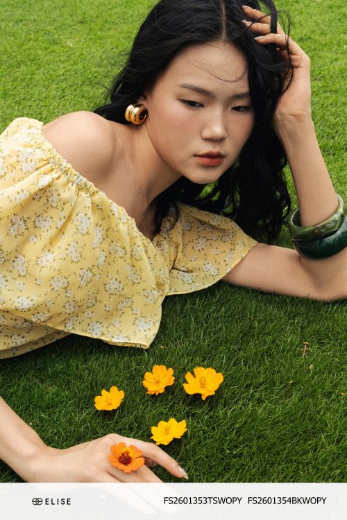ÁO CHIFFON HOA NỀN VÀNG TRỄ VAI