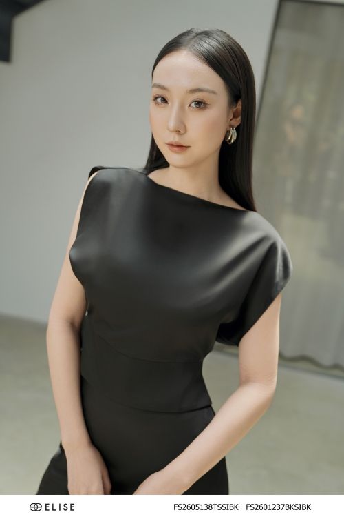 ÁO LỤA ĐEN VAI CHỜM