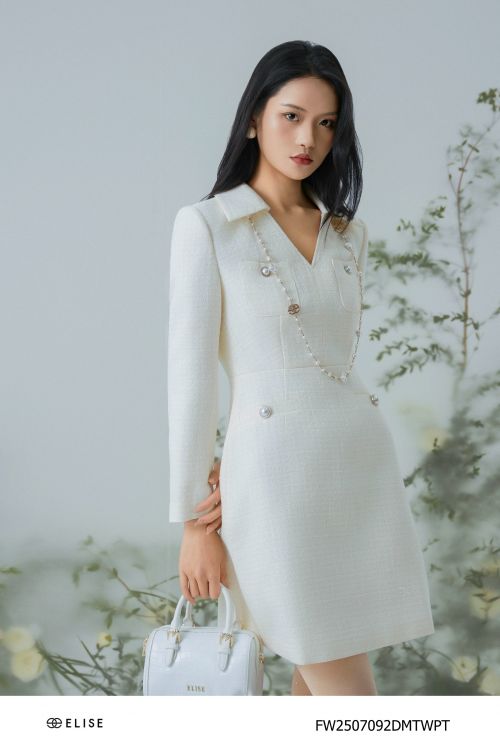 ĐẦM TWEED TRẮNG SỢI KIM TUYẾN CỔ V