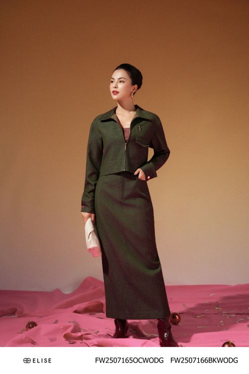 CHÂN VÁY XANH RÊU XẺ SAU