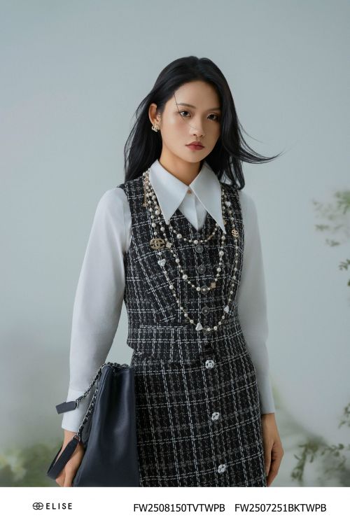 JUPE TWEED ĐEN KẺ TRẮNG KIM TUYẾN