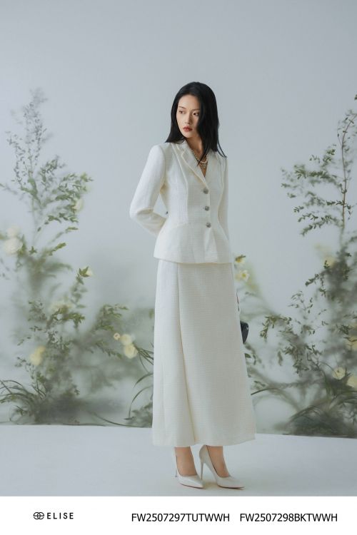 CV TWEED TRẮNG SỢI KIM TUYẾN LY SÚP