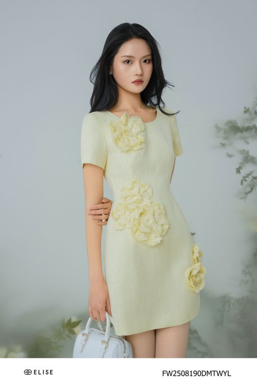 ĐẦM TWEED VÀNG SỢI KT ĐÍNH HOA