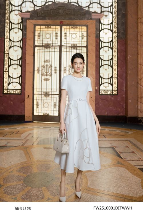 ĐẦM TWEED TRẮNG XÒE HOA VIỀN LƯỚI