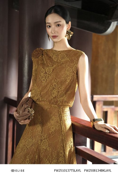 ÁO REN HOA NÂU VÀNG ĐÍNH HOA VAI