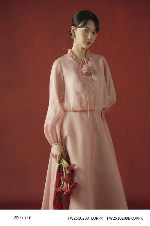 ÁO TƠ NHŨ HỒNG BOM GẤU HOA CÀI