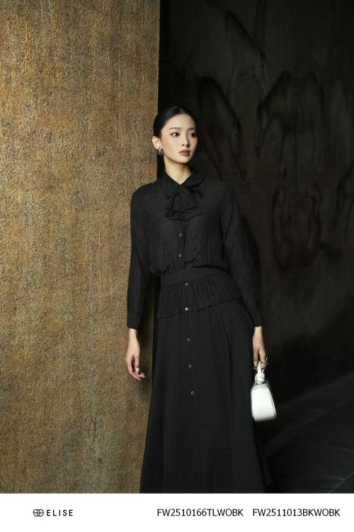 CV VOAN VÂN Ô ĐEN XÒE