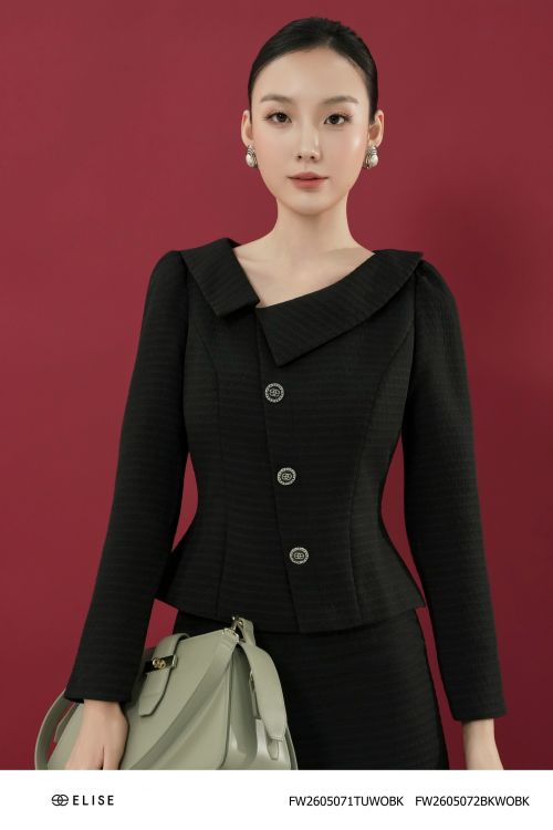 VEST ĐEN VÂN Ô VUÔNG CỔ LỆCH