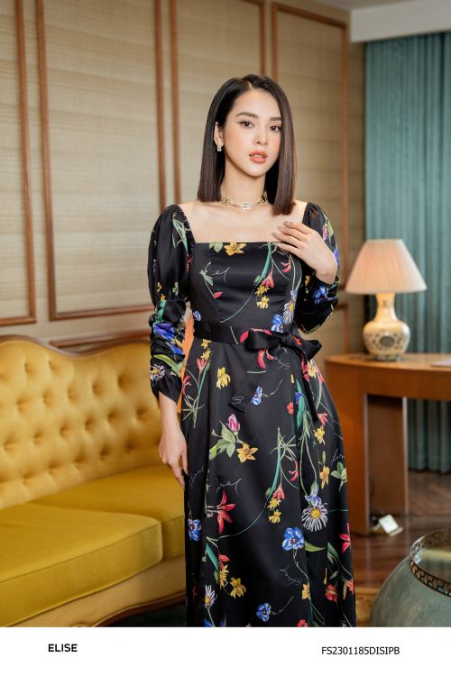 ĐẦM LỤA HOA NỀN ĐEN CỔ VUÔNG
