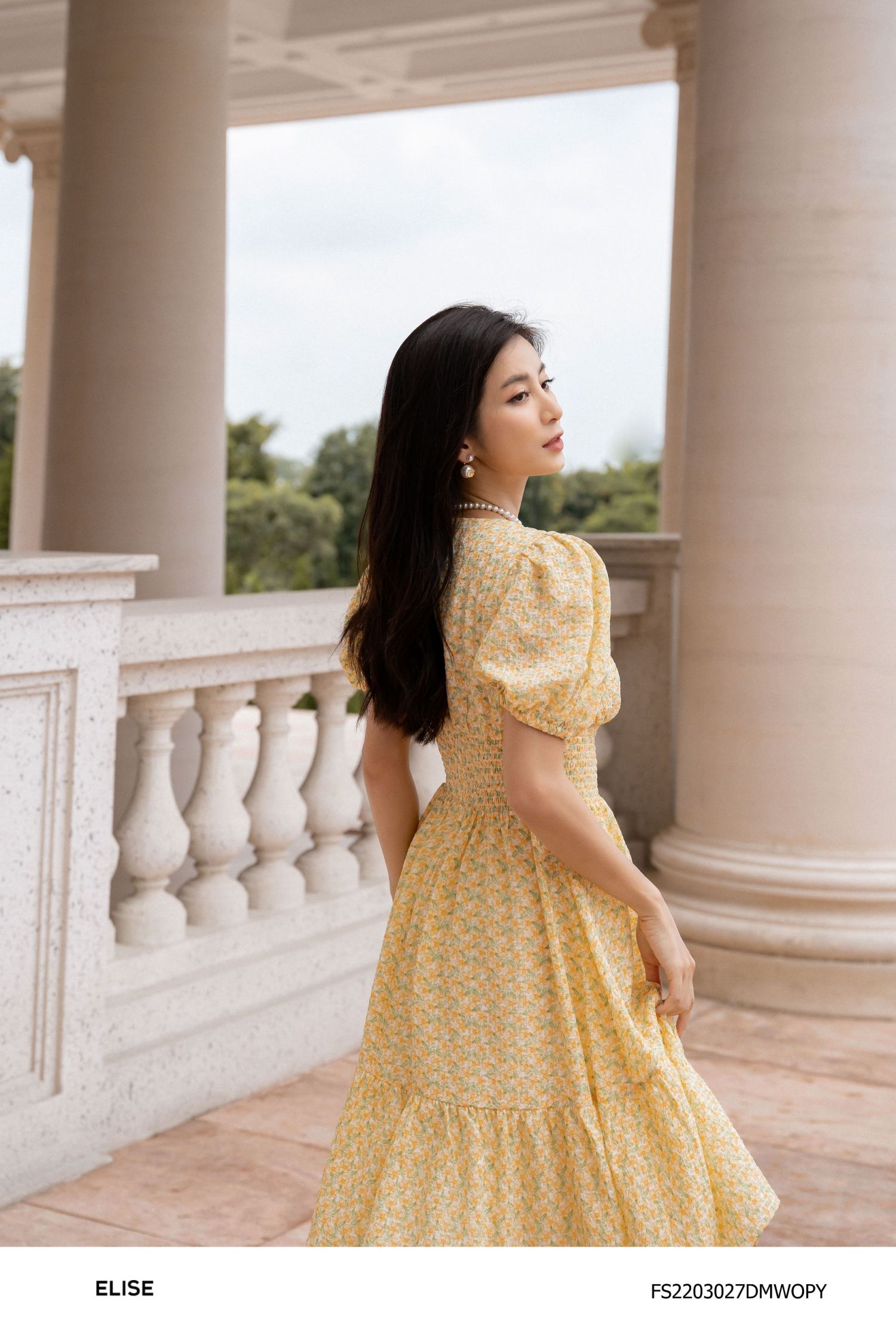 ĐẦM HOA NHÍ VÀNG CỔ V