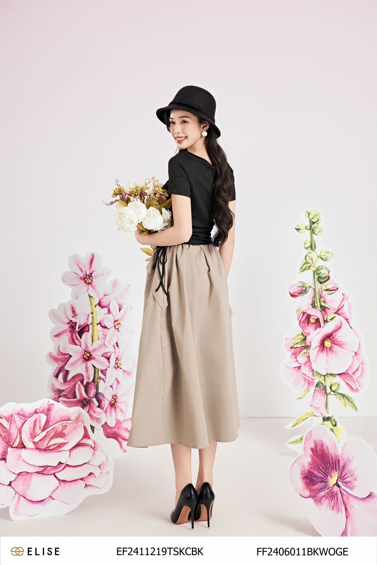 ÁO THUN ĐEN RÚT DÂY SƯỜN