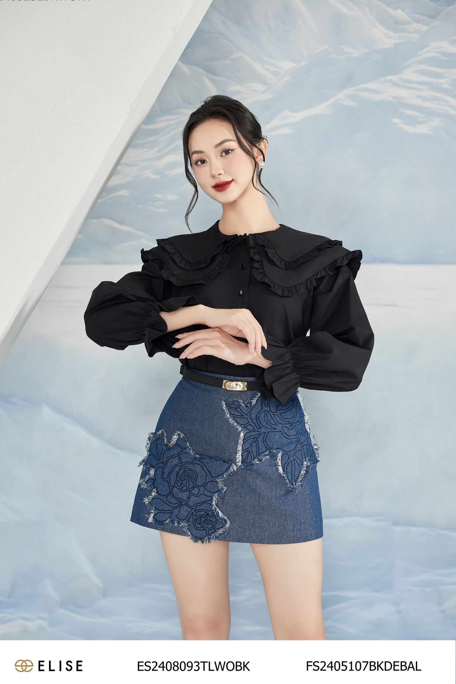 JUPE JEAN XANH ĐẬM THÊU HOA BÔ ĐÊ