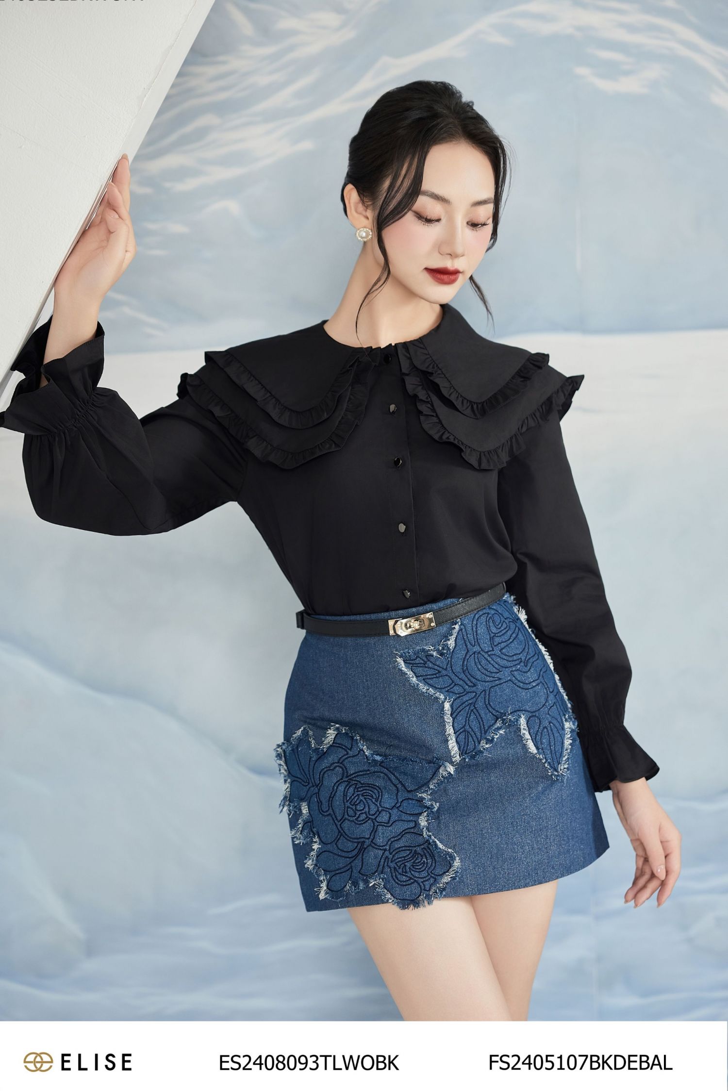 JUPE JEAN XANH ĐẬM THÊU HOA BÔ ĐÊ