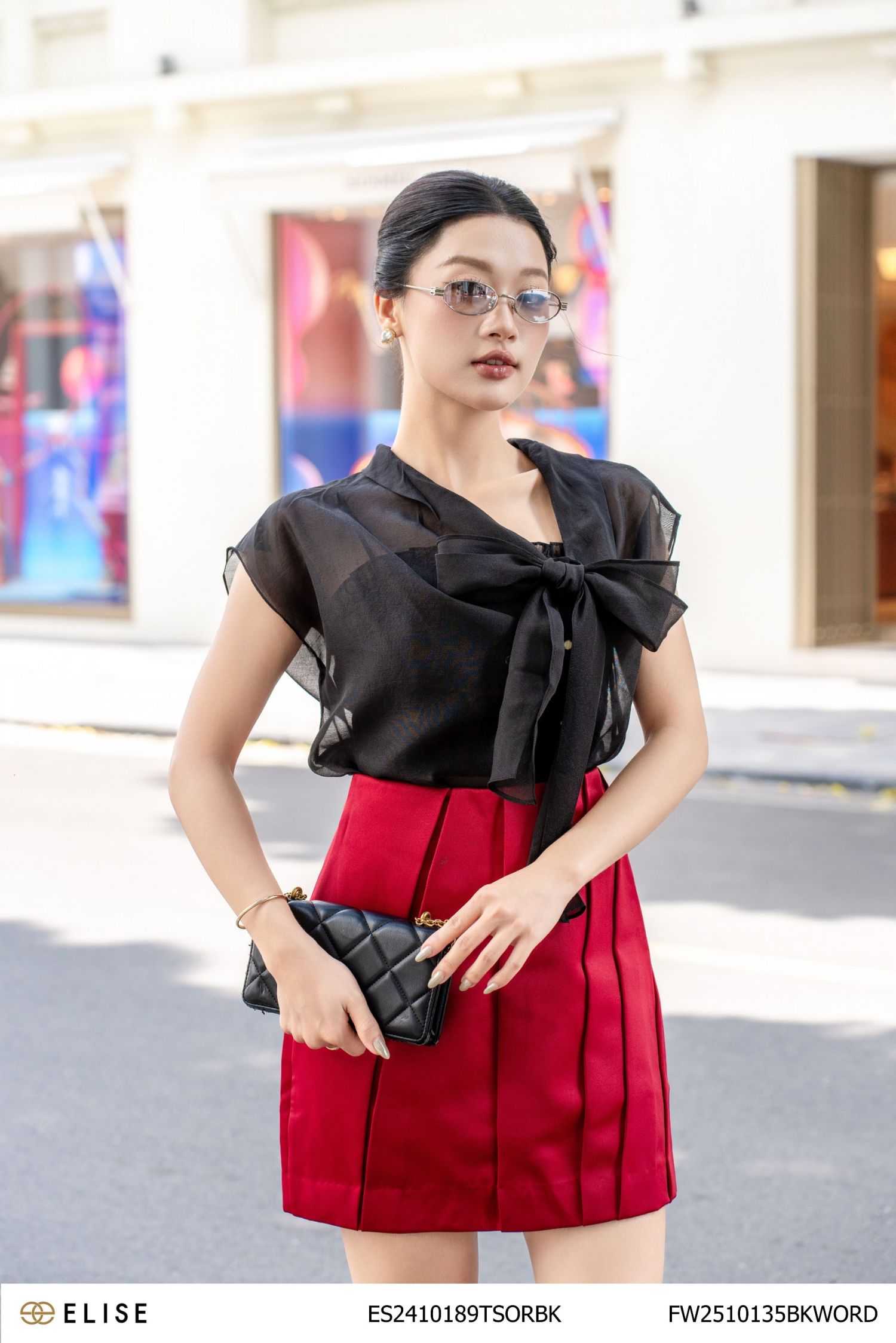 SM TƠ ĐEN CỔ LỆCH NƠ CỔ
