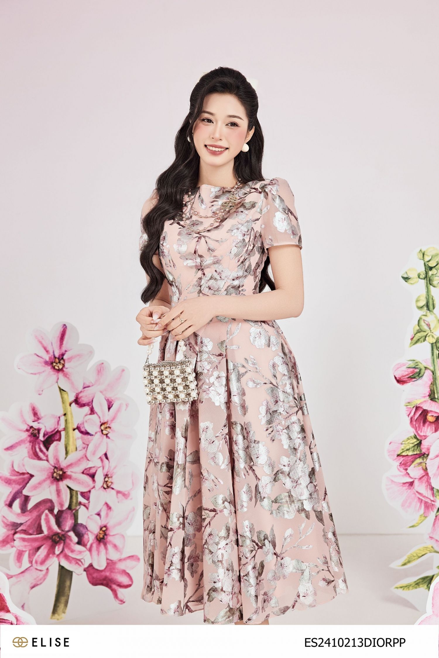 ĐẦM TƠ HỒNG XỐP HOA BỔ CHÉO CHIẾT EO