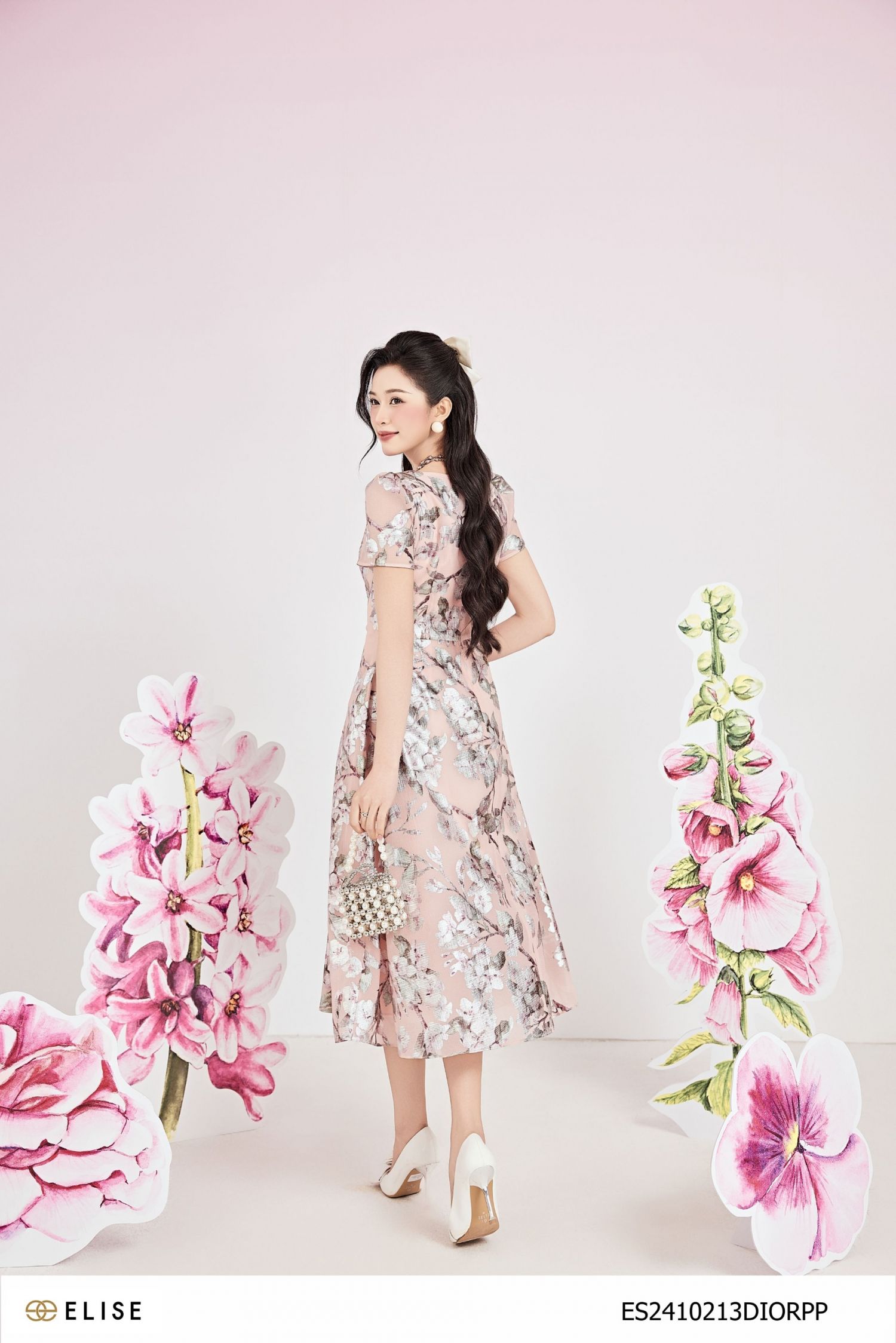 ĐẦM TƠ HỒNG XỐP HOA BỔ CHÉO CHIẾT EO