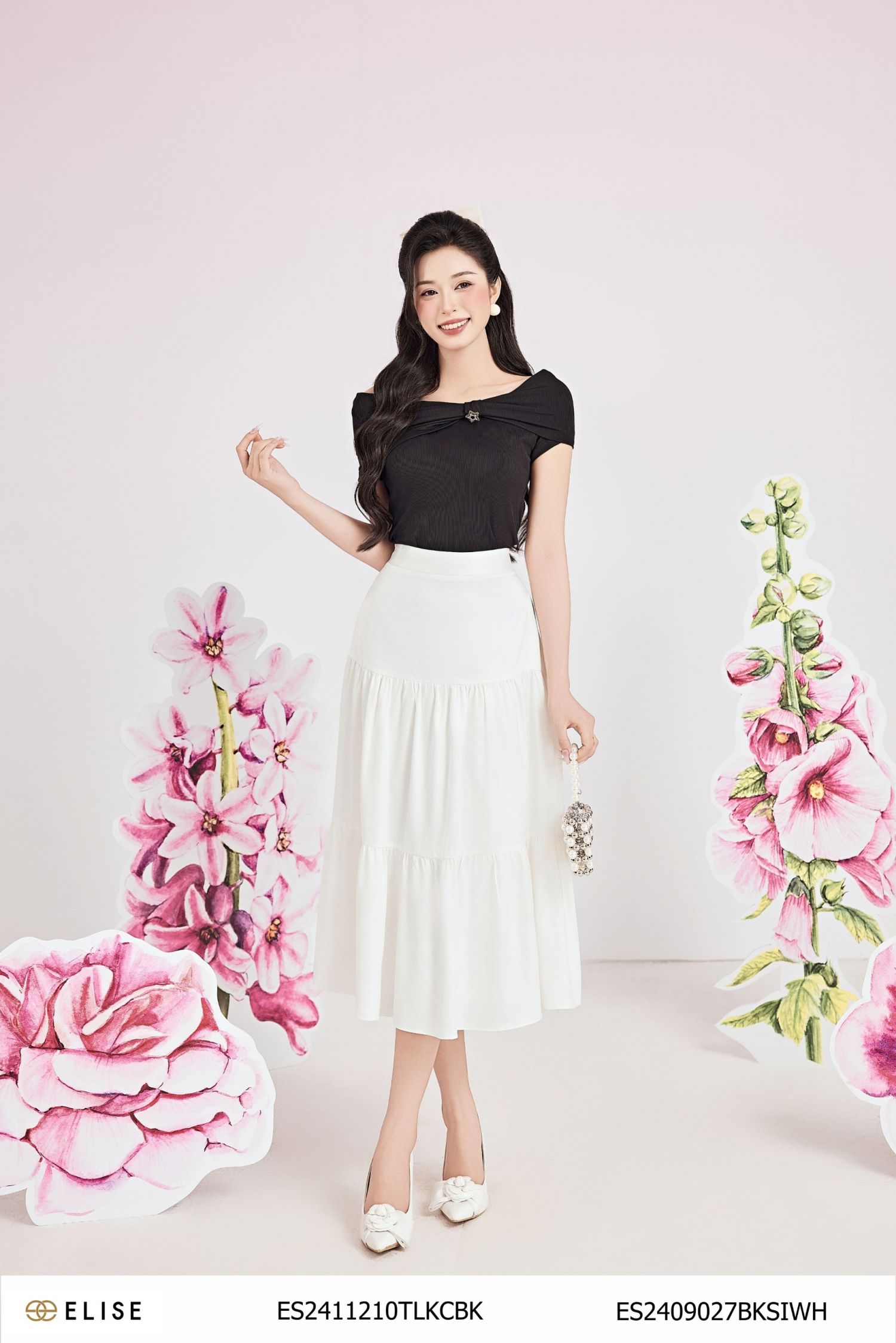 ÁO THUN ĐEN NƠ CỔ