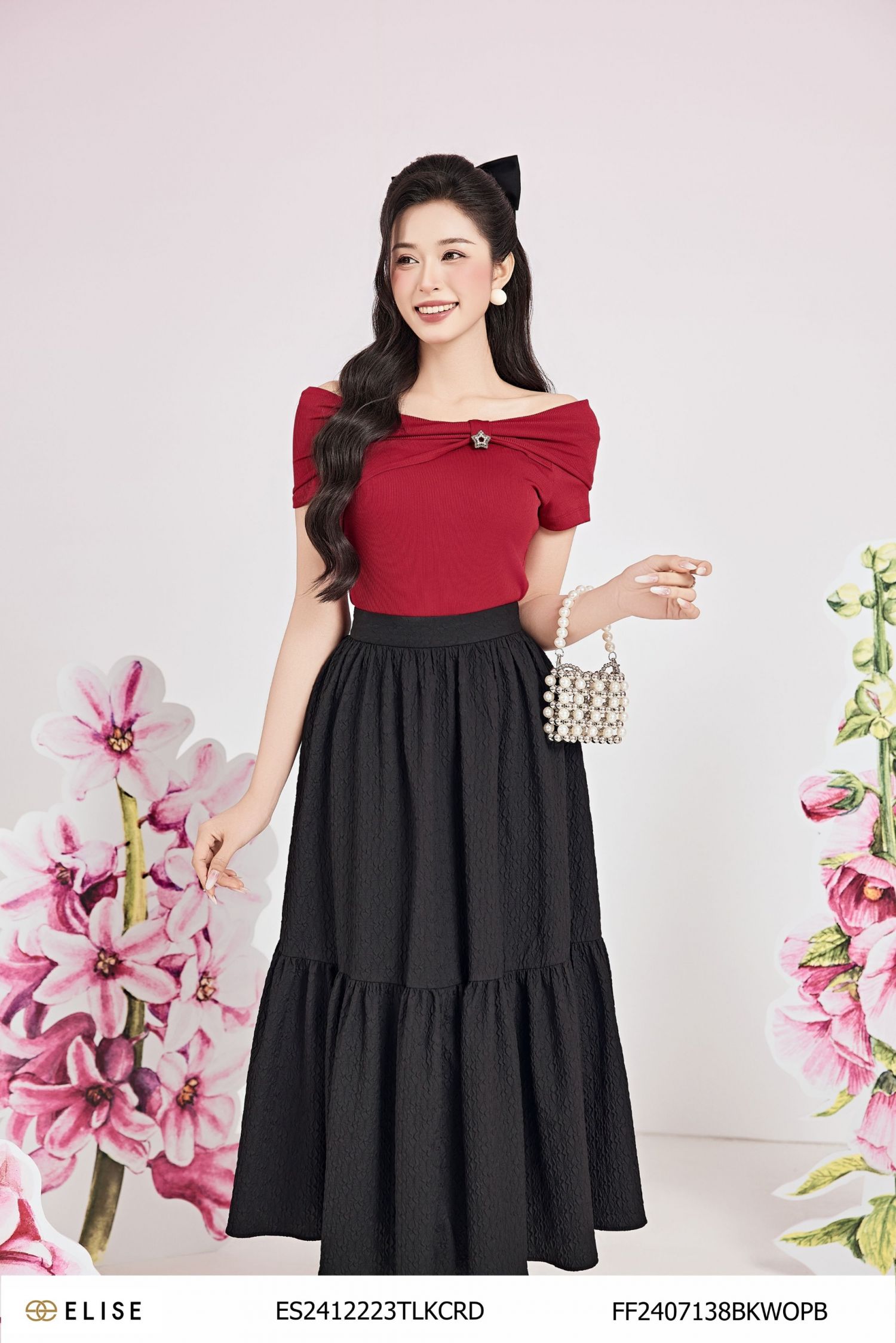 ÁO THUN ĐỎ ĐUN CỔ NƠ