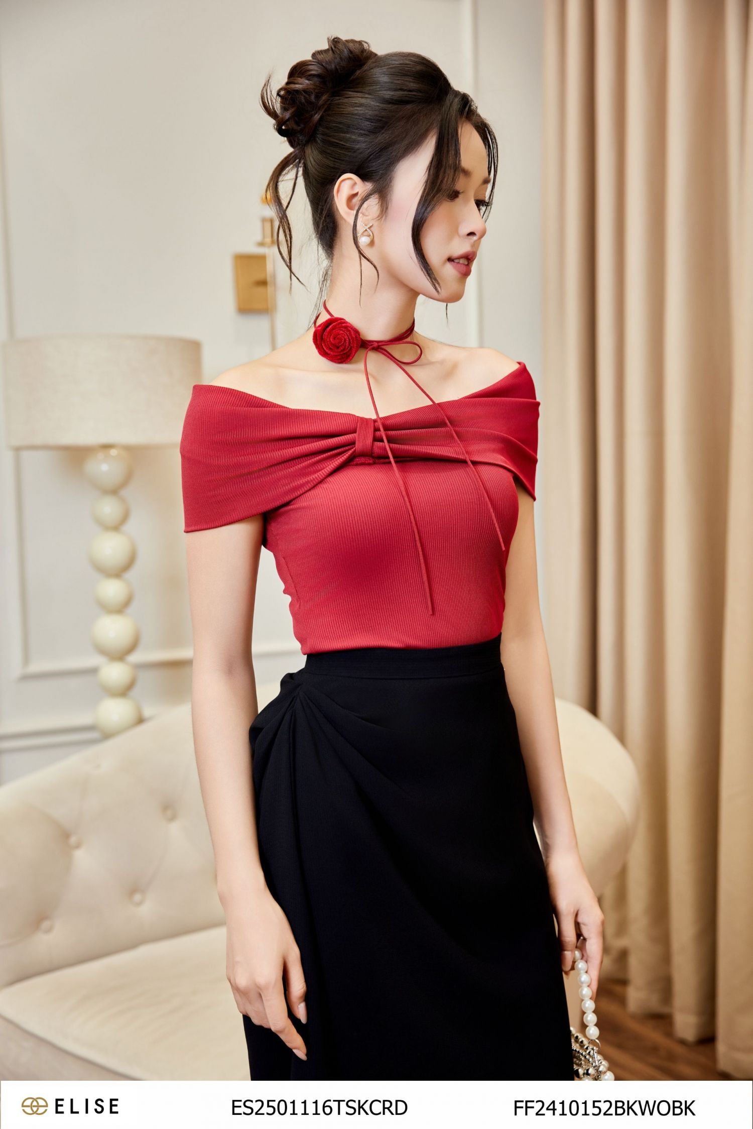 ÁO THUN ĐỎ ĐÔ CỔ THUYỀN