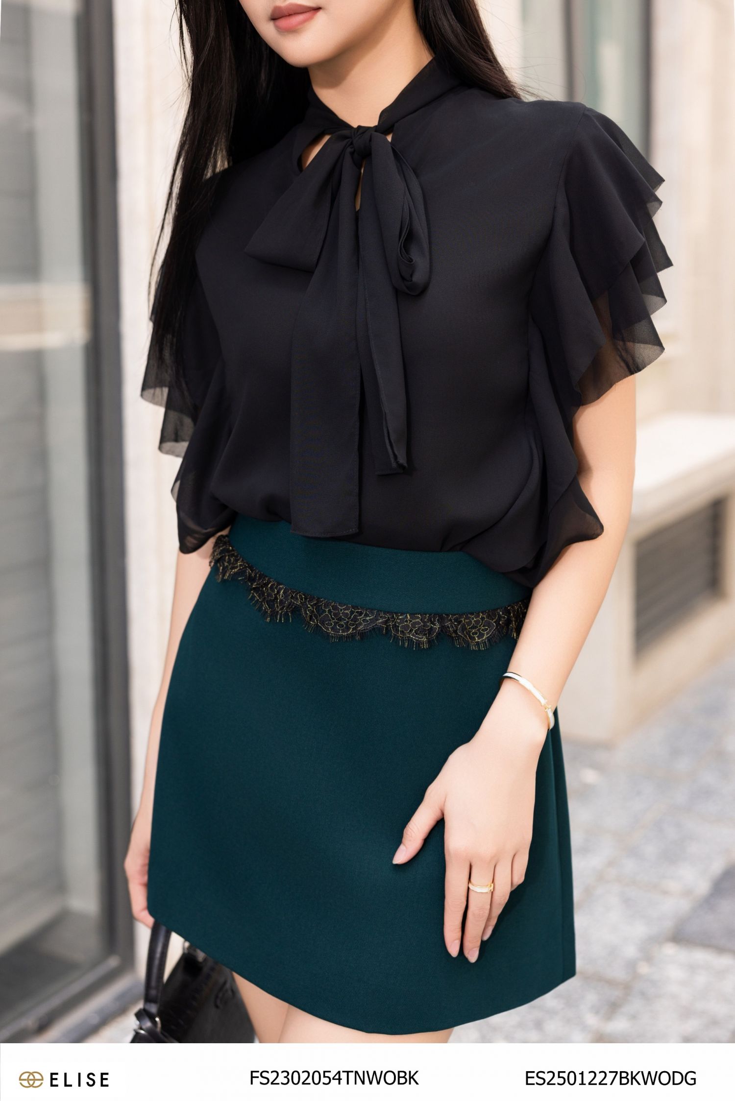 SM CHIFFON ĐEN CHẠY BÈO VAI